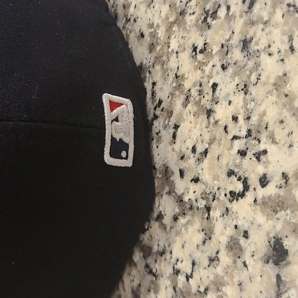 Baseball Cap - Picture 2 of 3